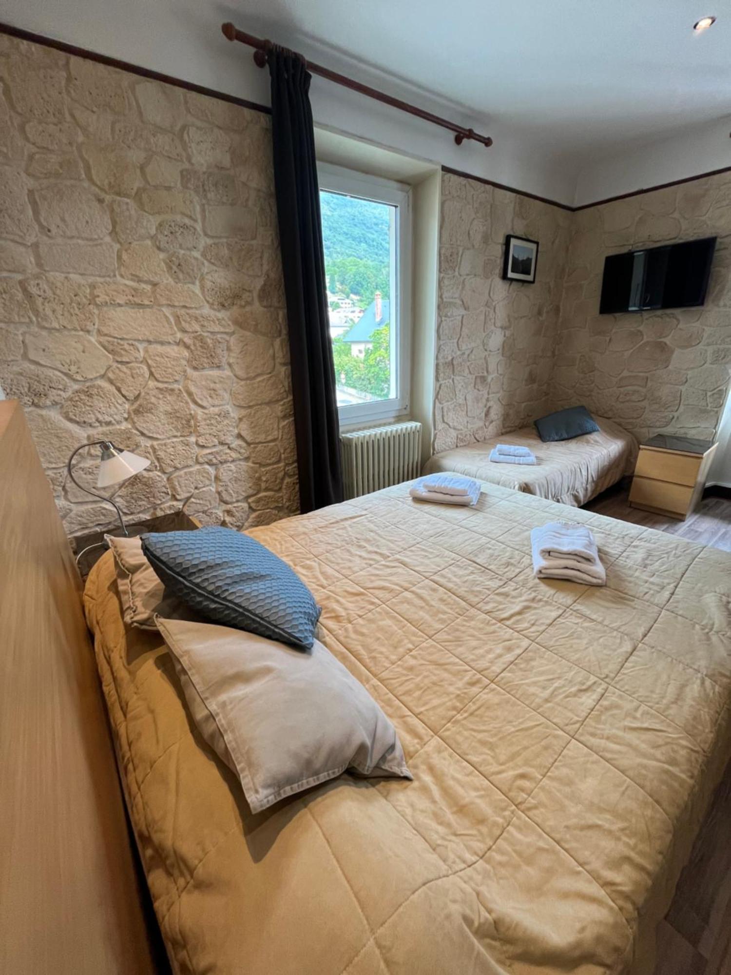 Savoy Hotel Le Bourget-du-Lac